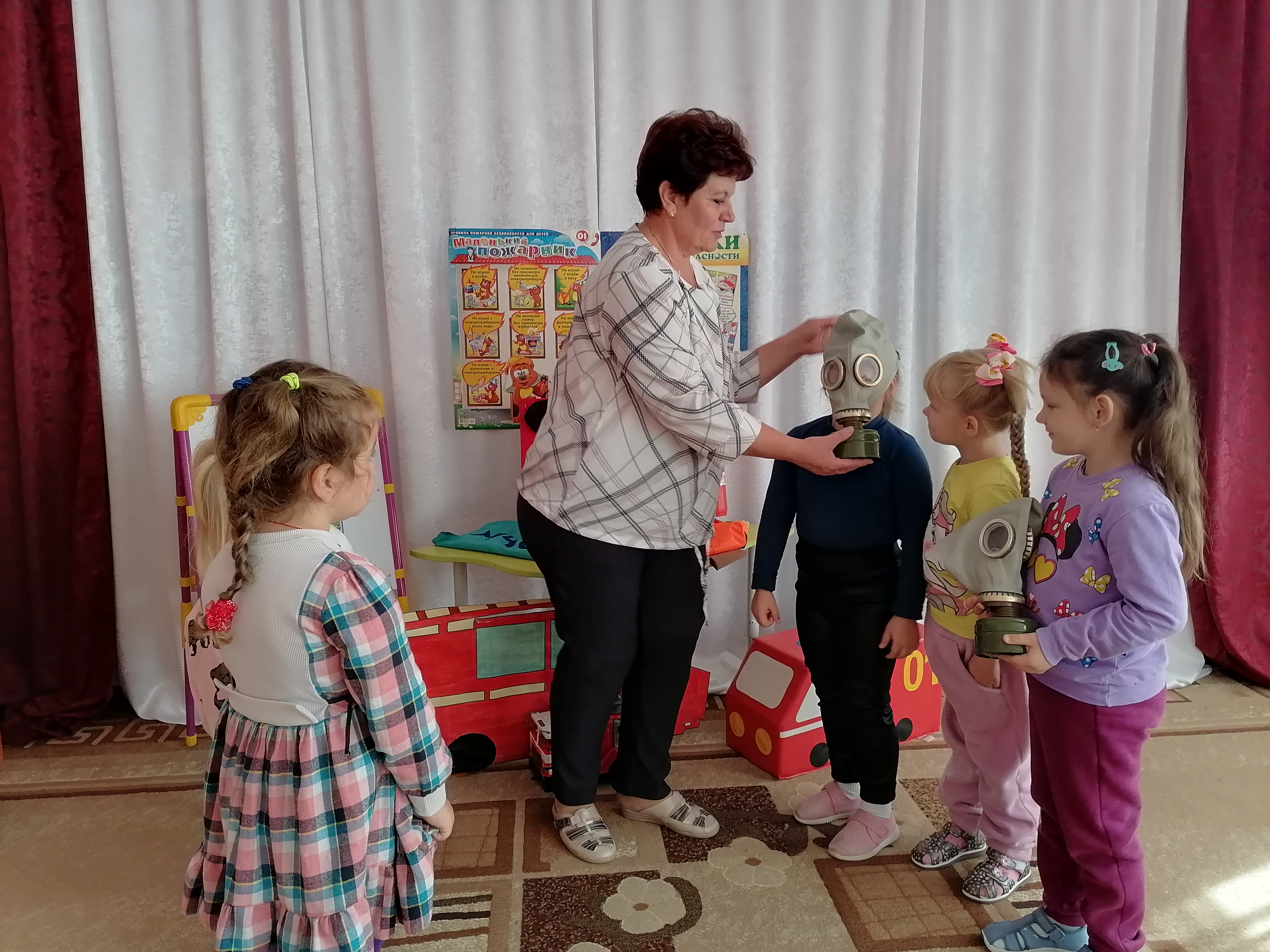 В дошкольных образовательных организациях Алексеевского городского округа были проведены образовательные мероприятия по основам безопасности жизнедеятельности.