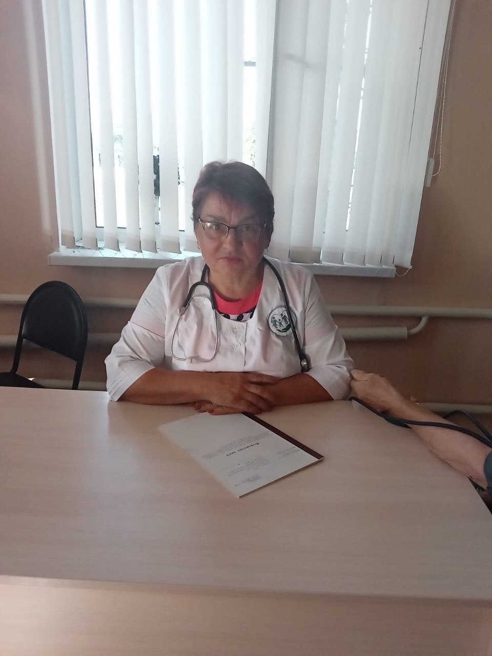 По окончанию Валуйского медицинского училища ,почти 40 лет назад Юрченко Лидия Ивановна пришла на работу в Николаевский фельдшерский пункт.
