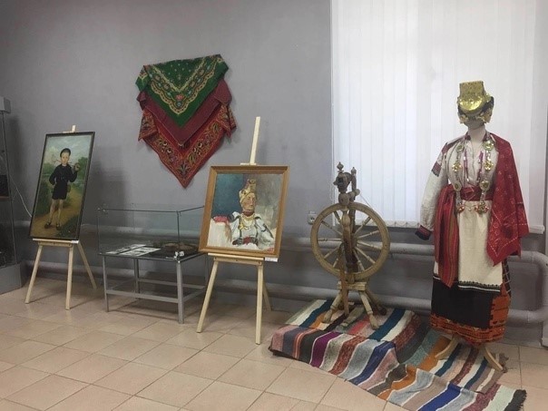 Сегодня в музее открылась выставка «Хранители вечного», посвящённая 100-летию краеведческого музея в Алексеевке.