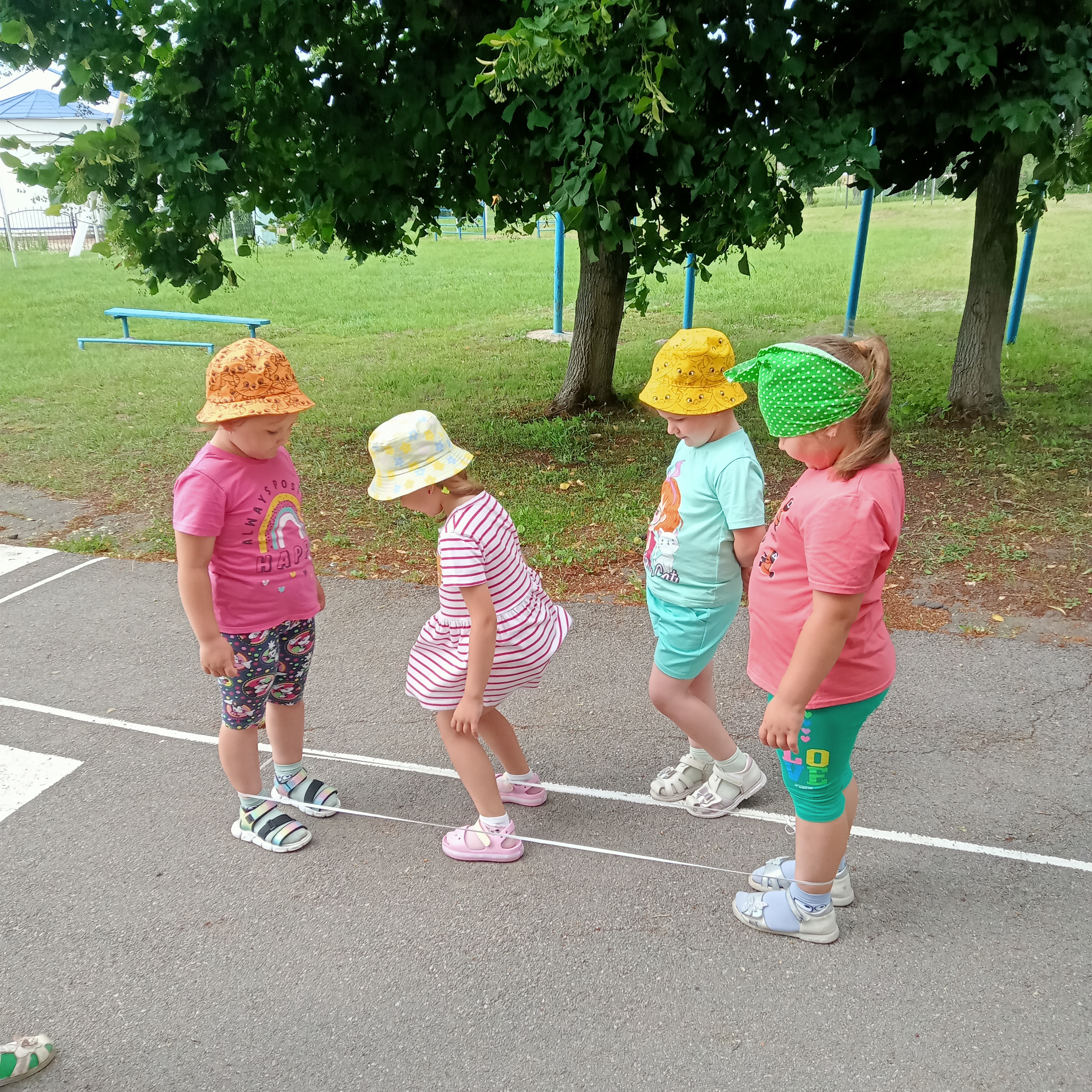 В детских садах Алексеевского городского округа состоялся День дворовых игр.
