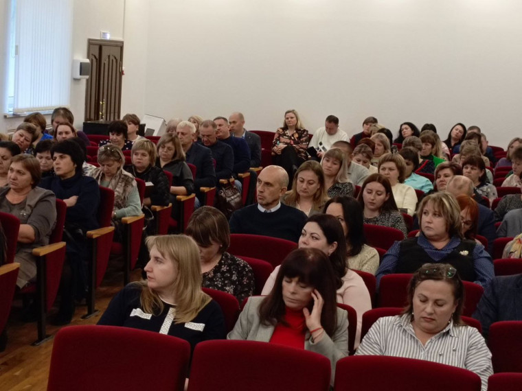10 ноября Алексеевская ТИК провела расширенное совещание с организаторами выборов.